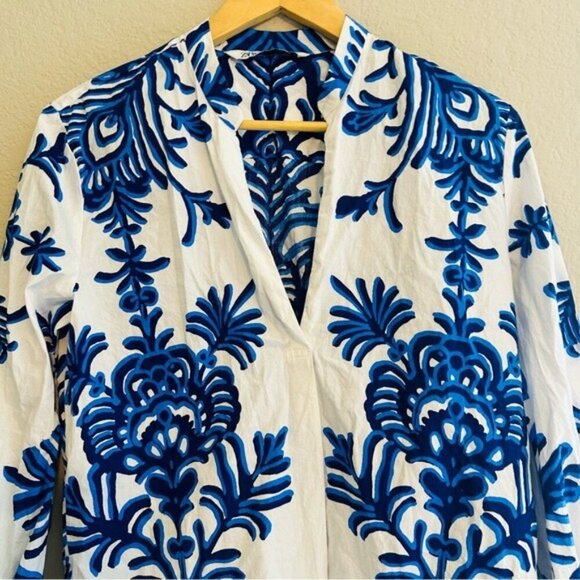 ZARA Blue White Printed Blouse Top Women’s Size Small | Lightweight Chic - Picture 9 of 14
